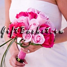 Букет невесты Романтика из розовых роз разных оттенков